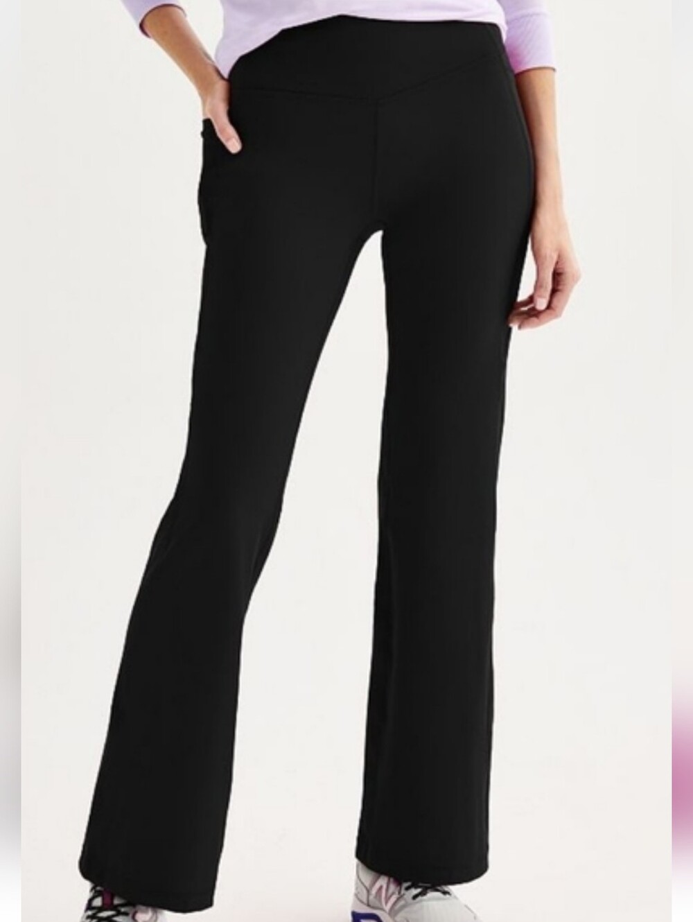 Tek Gear Women's Ultrastretch Flare Leg Black Yoga/Workout/Casual Pant. Size XXL